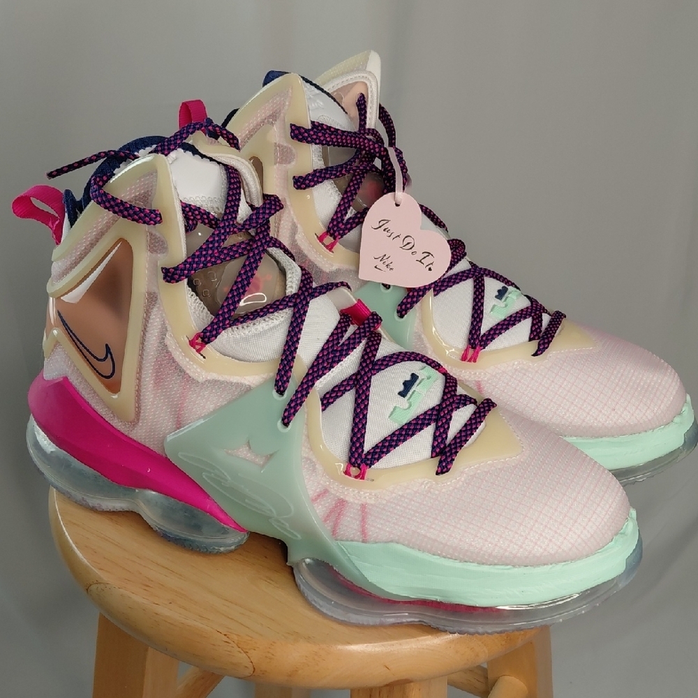 Nike Multicolor Sneakers with Pink and Mint Accents